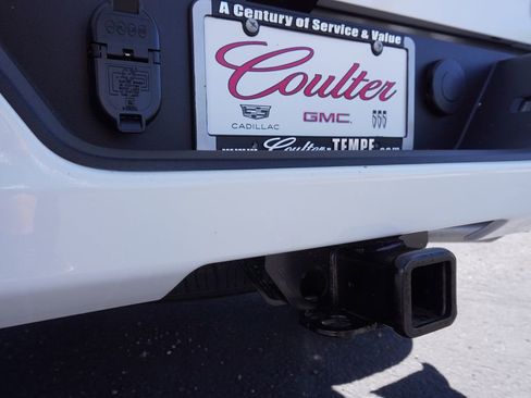 New 2026 GMC Sierra 1500 Elevation image 7