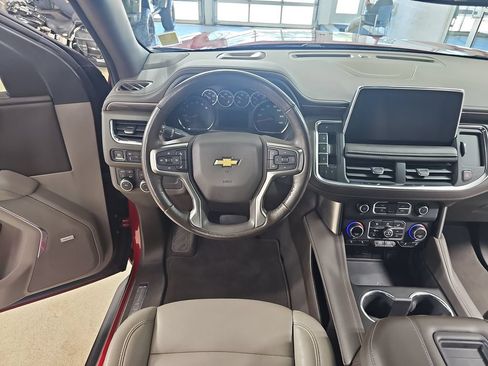 Certified 2021 Chevrolet Tahoe LT w/ Luxury Package AWD/4WD image 23