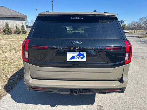 New 2026 Ford Expedition Tremor image 7