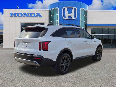 Used 2022 Kia Sorento X-Line EX AWD/4WD image 2