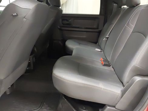 Used 2024 RAM 3500 Tradesman w/ Chrome Appearance Group AWD/4WD image 37