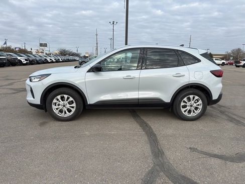 Used 2025 Ford Escape Active w/ Tech Pack #1 AWD/4WD image 7