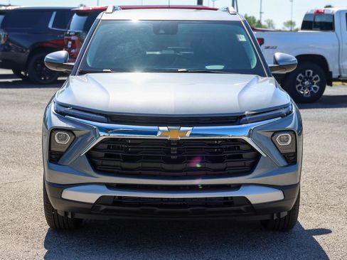 New 2026 Chevrolet TrailBlazer LT w/ Convenience Package AWD/4WD image 2