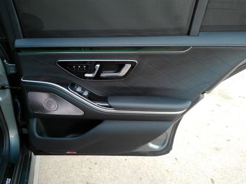 Used 2024 Mercedes-Benz S 580 4MATIC Sedan image 25