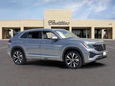 Used 2025 Volkswagen Atlas Cross Sport SEL Premium R-Line AWD/4WD image 3