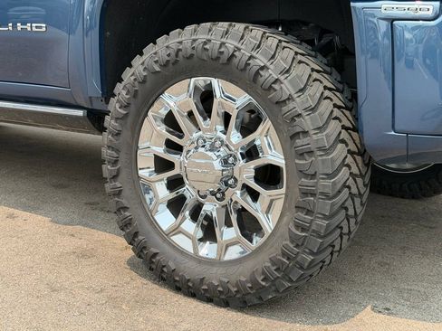 Used 2024 GMC Sierra 2500 Denali Ultimate AWD/4WD image 29