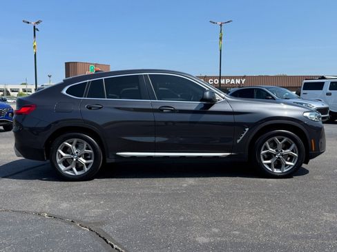 Used 2022 BMW X4 xDrive30i image 9