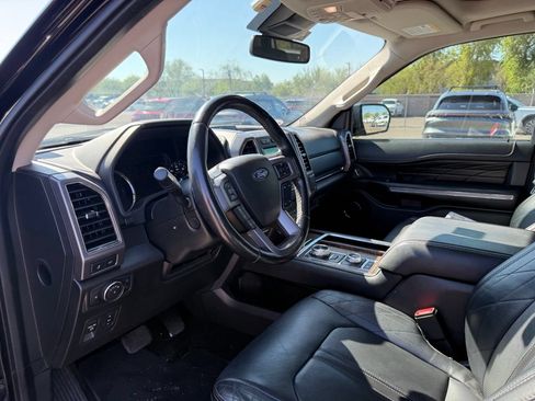 Used 2018 Ford Expedition Platinum AWD/4WD image 15