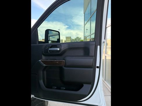 Used 2020 GMC Sierra 2500 SLE w/ SLE Convenience Package AWD/4WD image 24