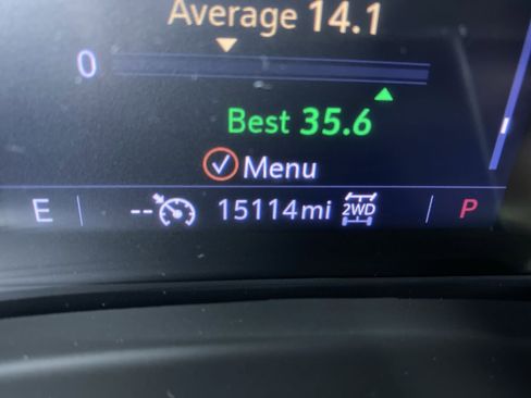 Used 2023 Buick Envision Preferred w/ Sport Touring Package AWD/4WD image 4