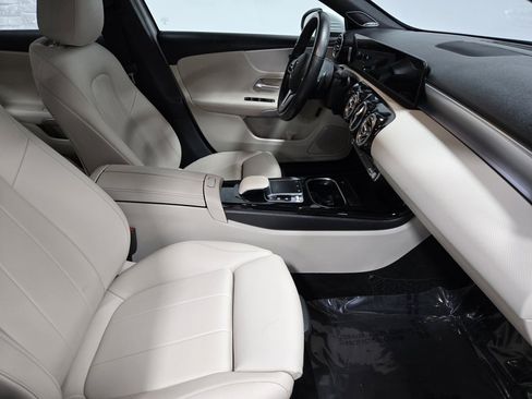 Used 2020 Mercedes-Benz A 220 A 220 image 50