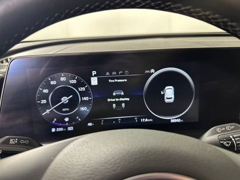 Used 2023 Kia Sportage SX image 18