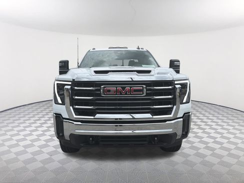 New 2026 GMC Sierra 2500 SLE w/ Preferred Package AWD/4WD image 9