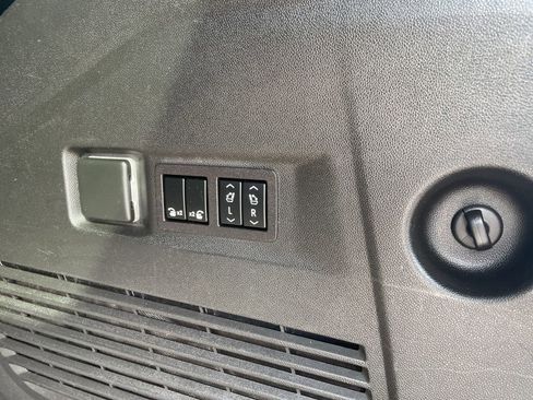 Used 2023 GMC Yukon Denali w/ Max Trailering Package image 41