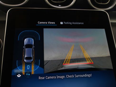 Used 2025 Mercedes-Benz C 300 4MATIC Sedan image 26