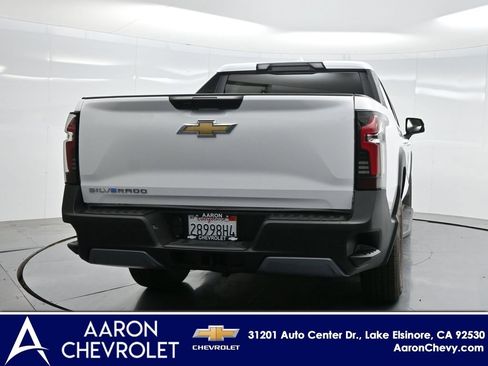New 2026 Chevrolet Silverado EV LT image 39