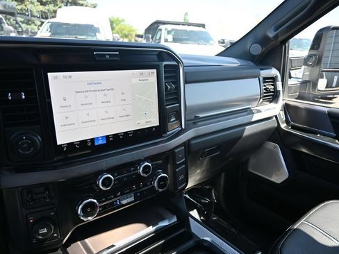 Used 2026 Ford F250 Platinum AWD/4WD image 24