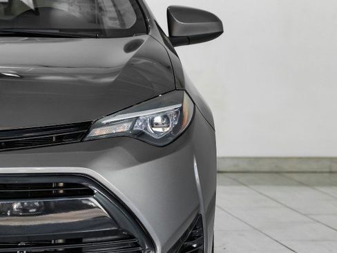 Used 2017 Toyota Corolla LE image 49
