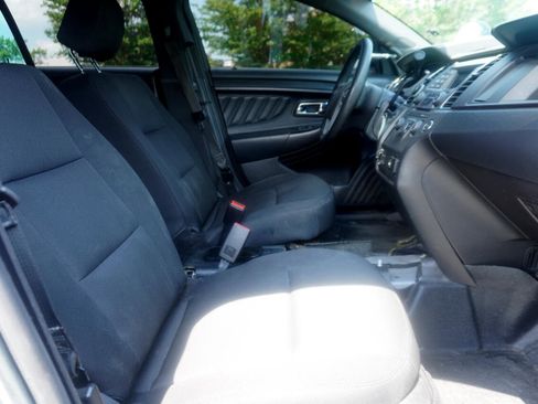 Used 2016 Ford Taurus Police Interceptor AWD image 21