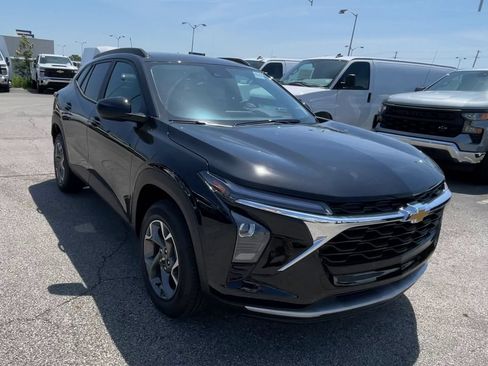 New 2026 Chevrolet Trax LT w/ Driver Confidence Package FWD image 52