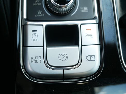 Certified 2025 Kia Telluride SX Prestige X-Line AWD/4WD image 31