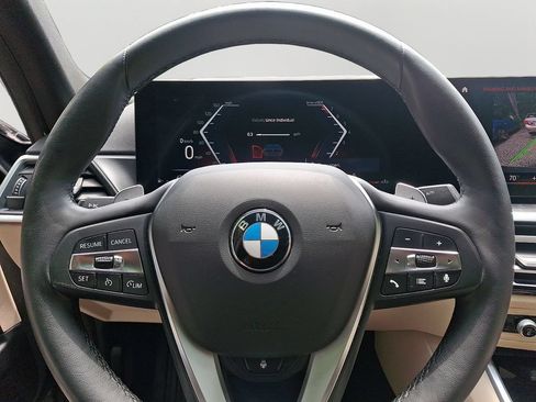 Certified 2023 BMW 330i xDrive Sedan w/ Premium Package AWD/4WD image 21