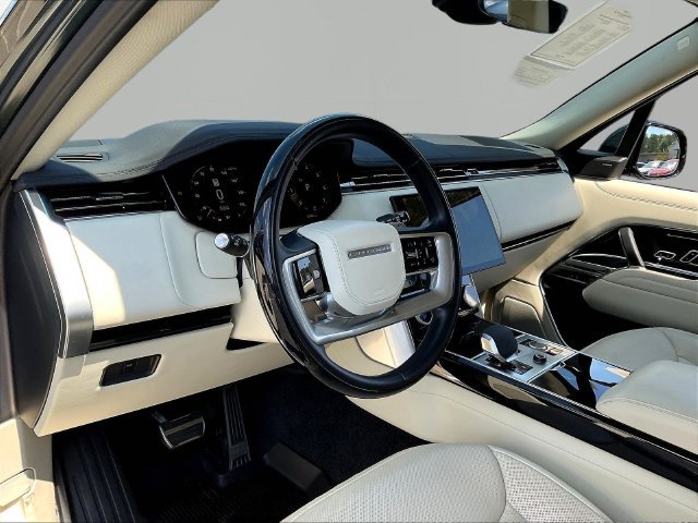 Used 2023 Land Rover Range Rover SE AWD/4WD image 18