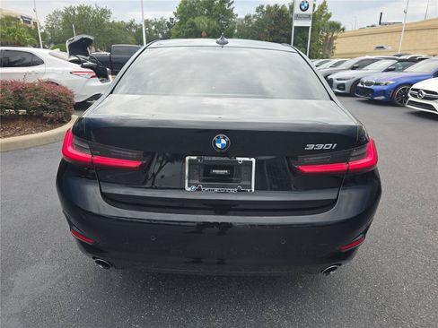 Used 2020 BMW 330i Sedan w/ Convenience Package RWD image 4