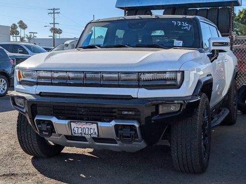 Used 2025 GMC Hummer EV 2X AWD/4WD image 1