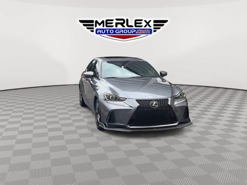 Used 2018 Lexus IS 300 F Sport w/ F Sport Package RWD image 3