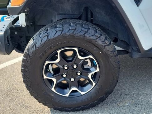 Used 2023 Jeep Wrangler Unlimited Rubicon 4xe w/ Steel Bumper Group AWD/4WD image 8