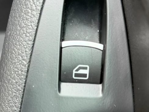 Used 2013 Volkswagen Jetta GLI Autobahn FWD image 33
