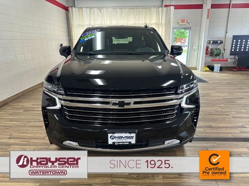 Used 2021 Chevrolet Suburban LT w/ Rear Media and Nav Package AWD/4WD image 7