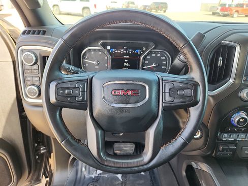 Used 2023 GMC Sierra 2500 AT4 w/ AT4 Premium Plus Package image 19
