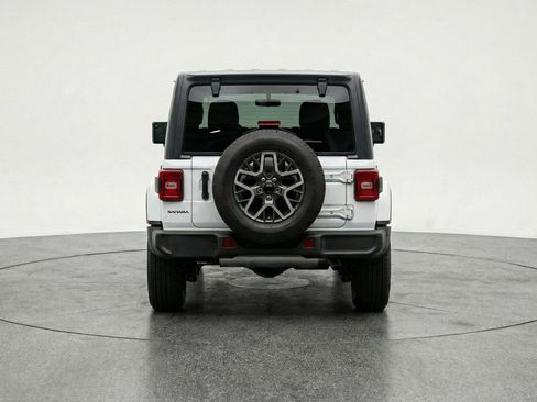 Used 2025 Jeep Wrangler Sport S image 7