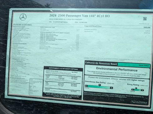 Used 2024 Mercedes-Benz Sprinter 2500 image 31