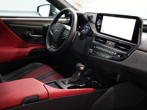 Used 2024 Lexus ES 300h F Sport w/ Accessory Package (Z2) FWD image 17