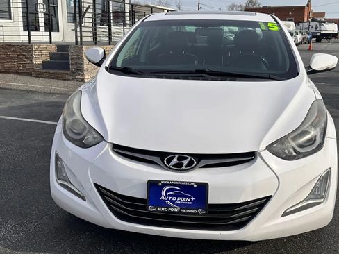 Used 2015 Hyundai Elantra Sport image 2