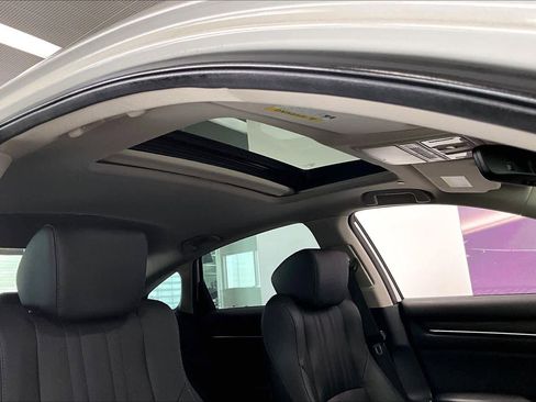 Used 2019 Honda Accord EX-L image 28