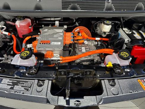 Used 2022 Chevrolet Bolt LT w/ Driver Confidence Package image 12