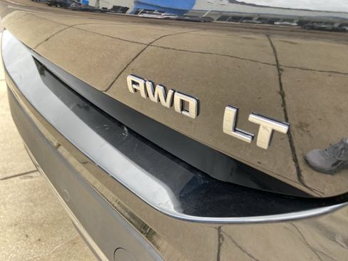 Used 2023 Chevrolet Equinox LT AWD/4WD image 52
