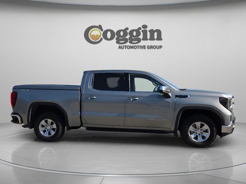 Used 2023 GMC Sierra 1500 SLE AWD/4WD image 6
