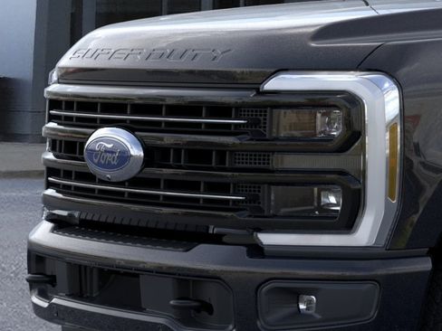 New 2026 Ford F250 Platinum image 17
