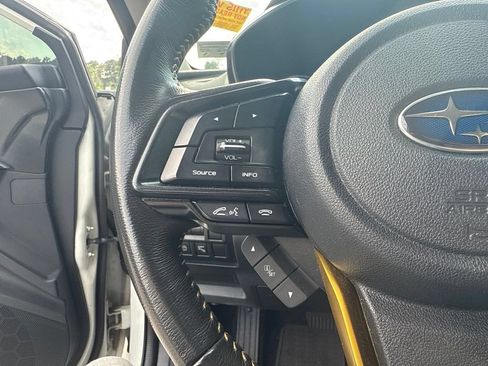 Used 2021 Subaru Crosstrek 2.5i Sport w/ Moonroof Package AWD/4WD image 9