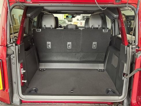 New 2025 Ford Bronco Badlands image 24