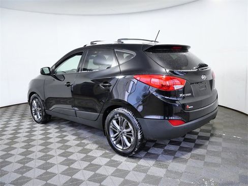 Used 2015 Hyundai Tucson SE image 6