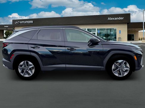 New 2026 Hyundai Tucson SEL image 9