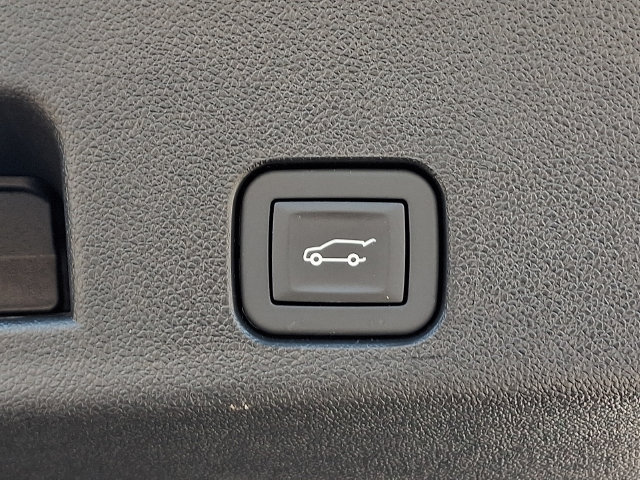Used 2026 GMC Acadia Denali w/ Super Cruise Package AWD/4WD image 32