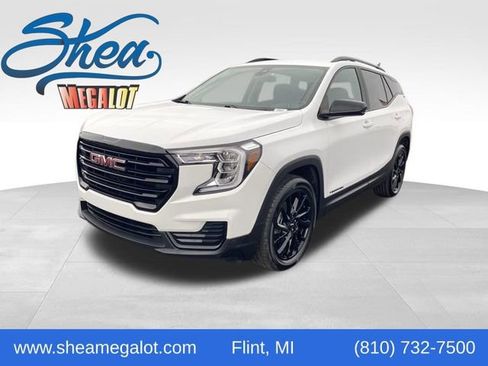 Certified 2023 GMC Terrain SLE w/ Driver Convenience Package image 1