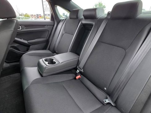 Certified 2025 Honda Civic Sport image 19